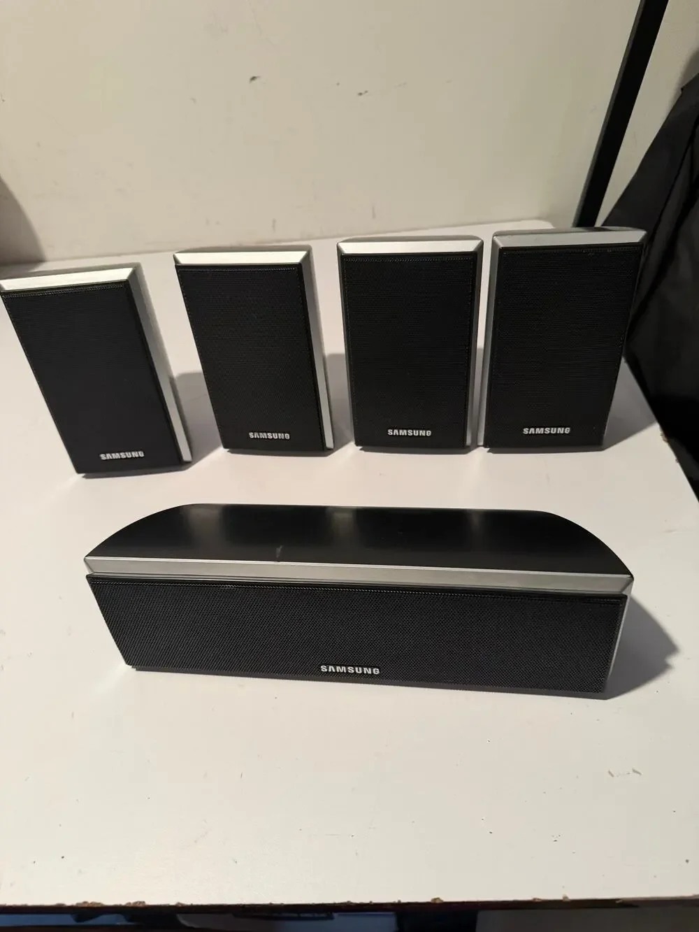 Samsung Surround Sound Speakers 5-pieces PS-CQ80 PS-RQ80